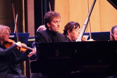 Finale du concert international de piano French Riviera Masters - Agrandir l'image 30 sur 88, fenêtre modale