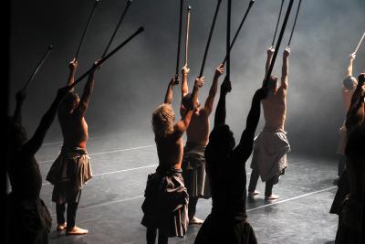 Compagnie Hervé Koubi - Agrandir l'image 49 sur 88, fenêtre modale