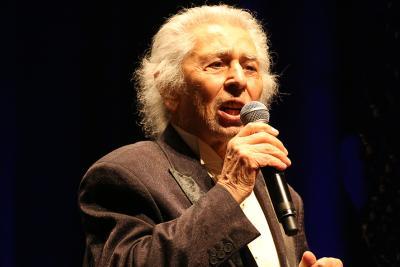 2016 - Francis Lai - Agrandir l'image 14 sur 22, fenêtre modale