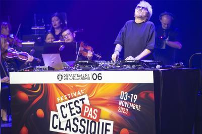 2023 - Cerrone - Agrandir l'image 3 sur 22, fenêtre modale