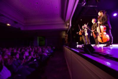 Quatuor Leonis - Agrandir l'image 5 sur 5, fenêtre modale