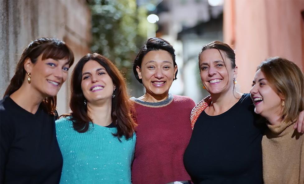 Les 4 elles - Agrandir l'image, fenêtre modale